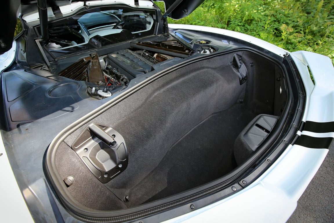 Chevrolet Corvette С8