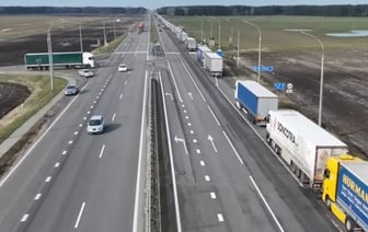 Перевозчики подсчитали, сколько стоит простой в очередях на границе с ЕС