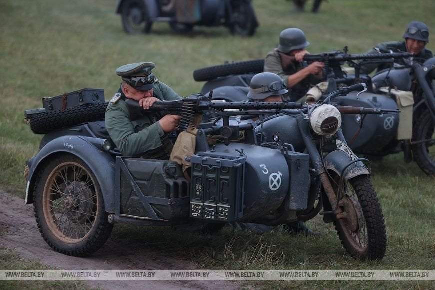 В ночь на 22 июня реконструкторы воссоздали эпизоды обороны Брестской крепости