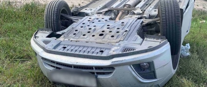 В Каменецком районе перевернулся автомобиль - рассказываем подробности