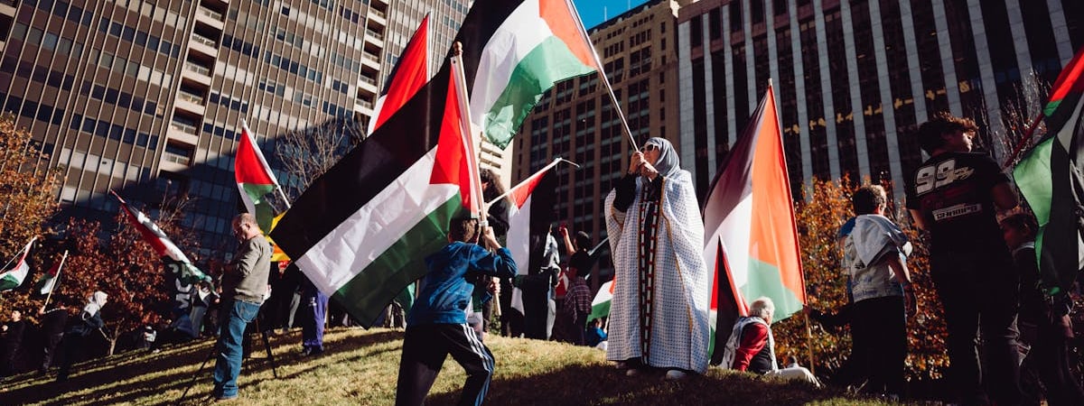 ХАМАС освободил еще восемь заложников