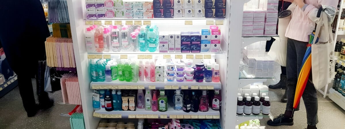 «Это контрабанда» – Налоговая предупредила белорусов об ответственности за торговлю товарами Skoda, Liqui Moly и Nivea. А в каких случаях – можно?