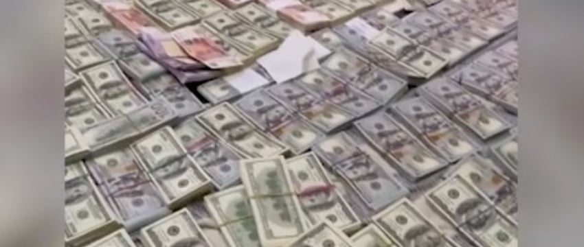 «В тайниках дома $3 миллиона». Задержан топ-менеджер БЖД