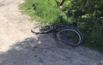 Авария с участием велосипедиста и автомобиля в Березовском районе