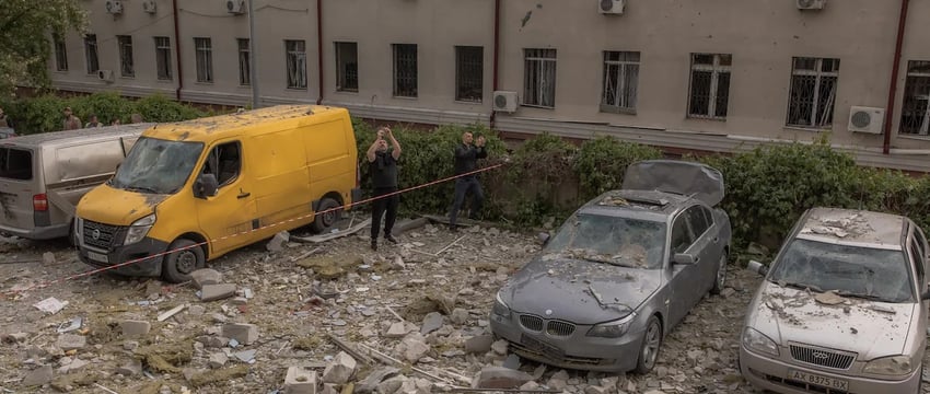 Украина Отводит Войска Из Районов, Прилегающих К Харьковской Области