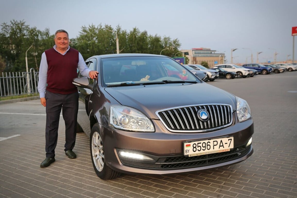 Решил — и поехал! Белорус на седьмом десятке сел за руль и отправился в Казань