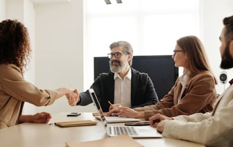 «За копейки» — Лукашенко призвал «близких друзей из Украины и России» покупать земли в Беларуси. А белорусов?