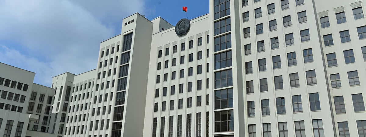 Совмин распорядился помочь закрыть кредиты трёх белорусских фабрик за счёт бюджета