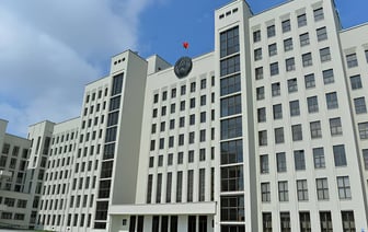 Совмин распорядился помочь закрыть кредиты трёх белорусских фабрик за счёт бюджета