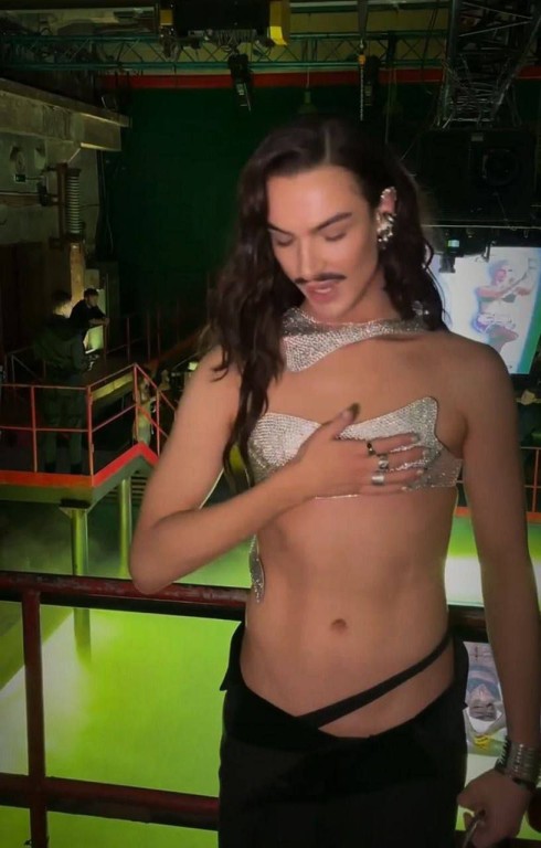 Киркоров, Билан и Собчак: российские звезды массово извиняются за голую вечеринку