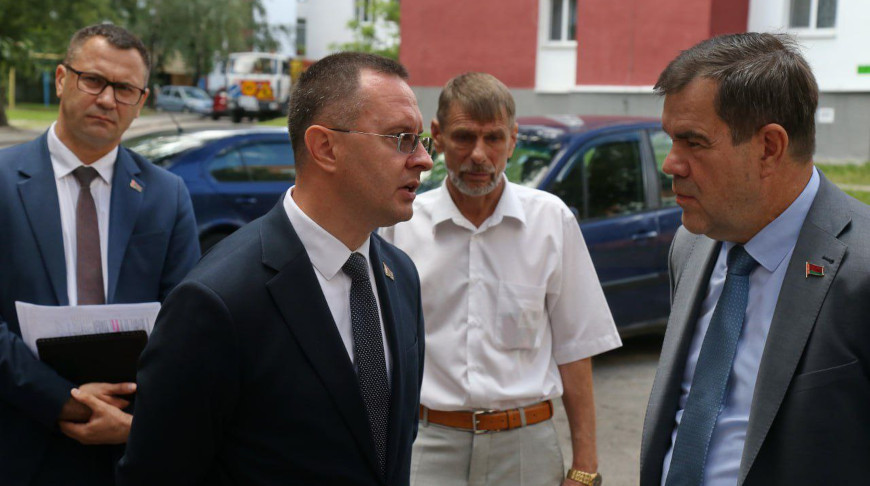 Какие условия созданы для молодых специалистов в общежитиях Бреста, оценил помощник Президента