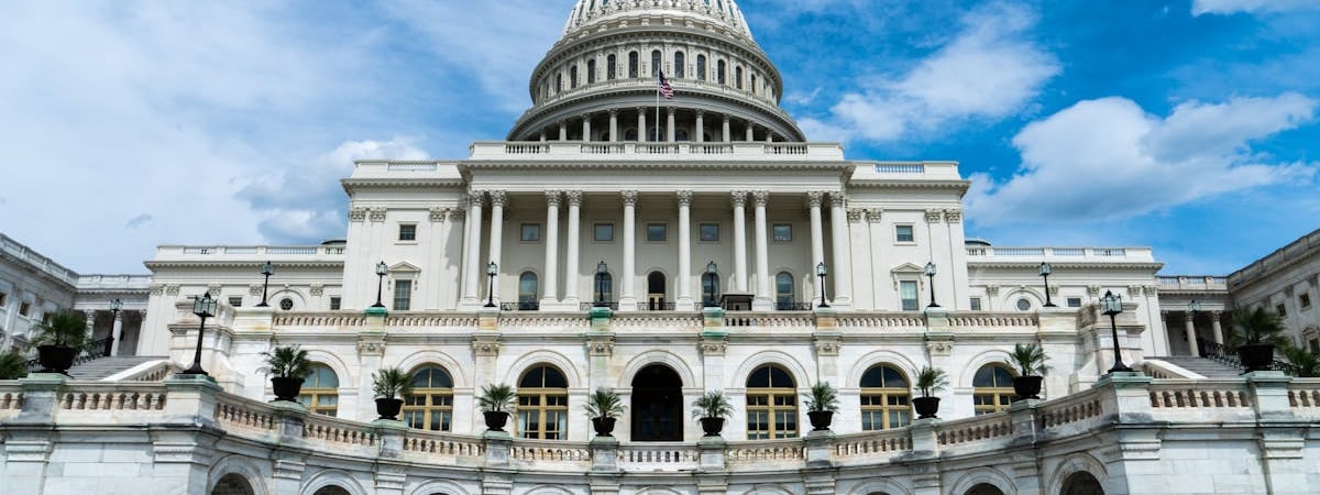 США отзовут спецразрешения отдельным странам на импорт нефти из Венесуэлы