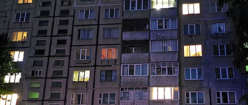 В Гомеле мужчина пытался спрыгнуть c седьмого этажа  