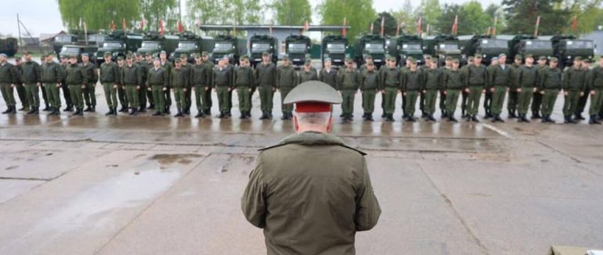 Повестки военнообязанным будут вручать в Беларуси не позднее, чем за неделю