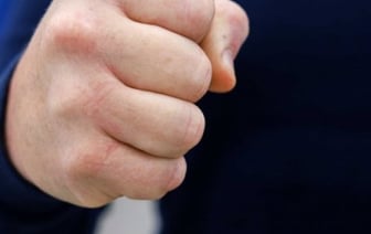 В Столинском районе 46-летний местный житель угрожал убийством 12-летнему мальчику