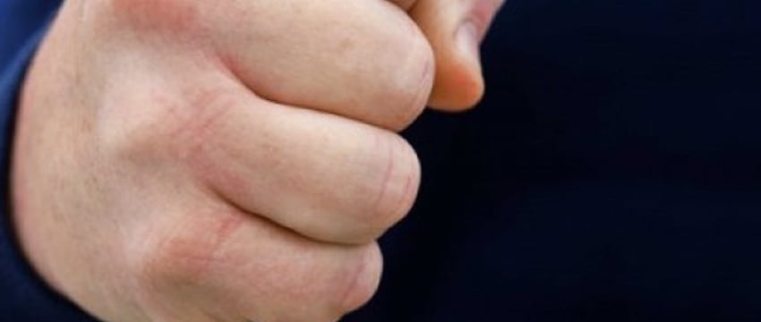 В Столинском районе 46-летний местный житель угрожал убийством 12-летнему мальчику