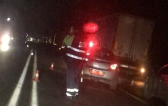 Читатель: Возле Бреста автомобиль въехал под фуру