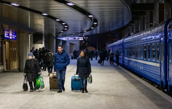 БелЖД назначила 90 дополнительных поездов на 18 дней. Куда внутри Беларуси, а куда — за границу?