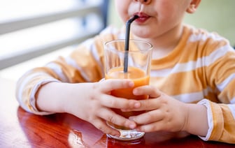 Нектары для школ и детсадов поставлялись с завышенной наценкой. Суд наказал поставщика