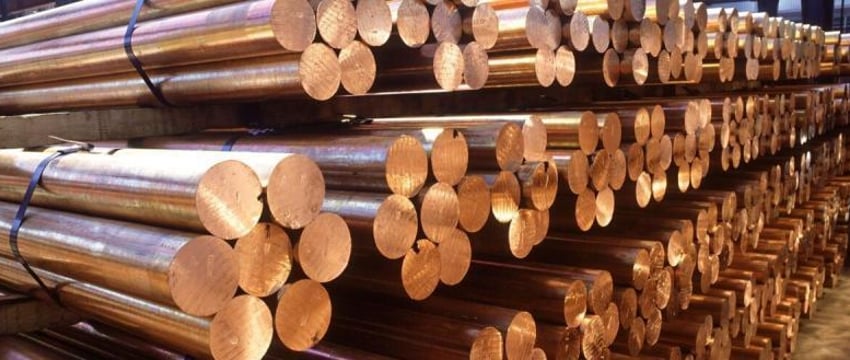 США и Великобритания ввели новые санкции против России в сфере торговли металлами
