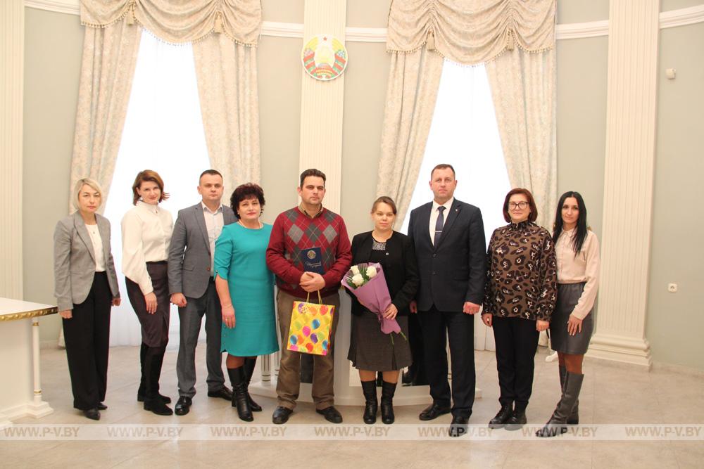 В семье пинчан родился 14-й ребёнок