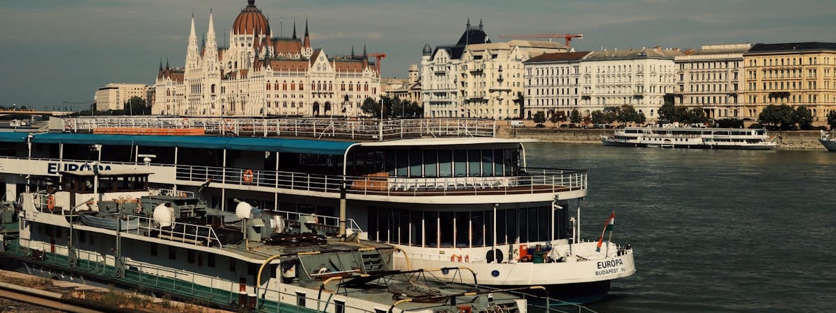 Европарламент наложил санкции на депутата из Латвии из-за подозрения в сотрудничестве с ФСБ