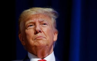 Трамп заявил о прогрессе в переговорах о мире с Россией и Украиной