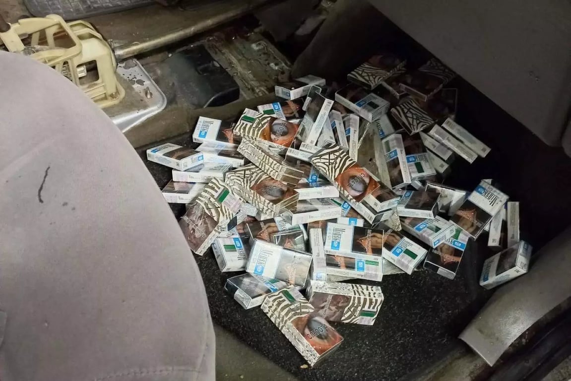 в тайнике спрятано 195 пачек сигарет с белорусскими акцизами