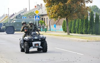 «Важно подготовить население» — На Брестчине прошли учения по «недопущению прорыва боевиков» — Фото