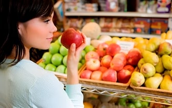 Польские фермеры приготовились завезти в Беларусь тысячи тонн яблок. А как же эмбарго Совмина?