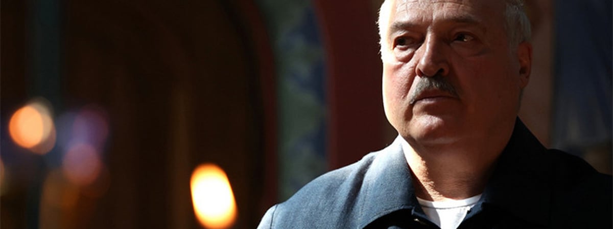 «Лукашэнка адсвяткаваў 70-годдзе з мінай, якая цікае пад сталом»