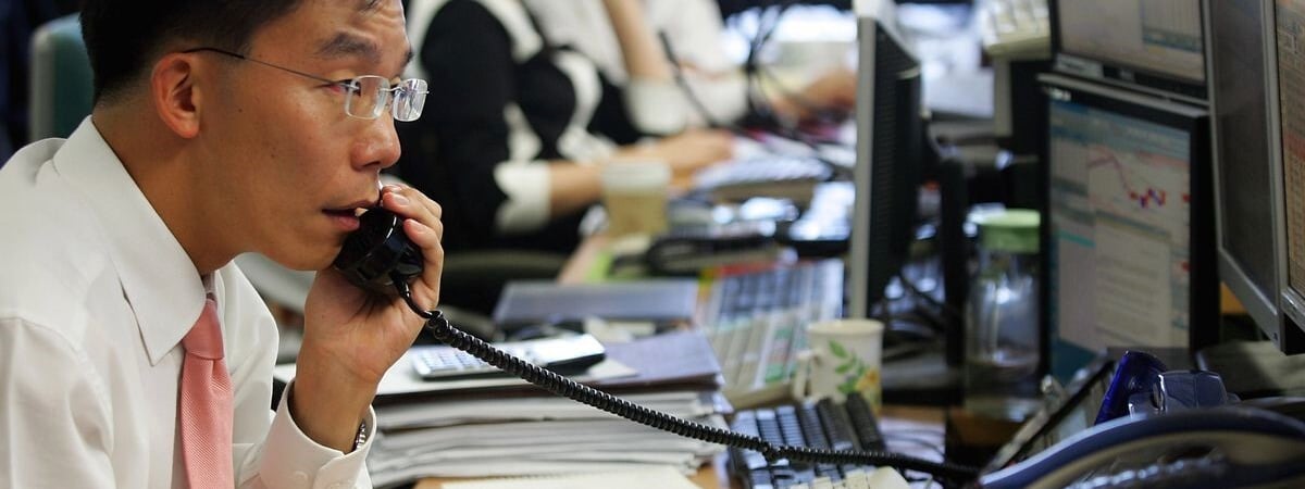 В Китае появились офисы для тех, кто «стесняется быть безработным». В чём суть?