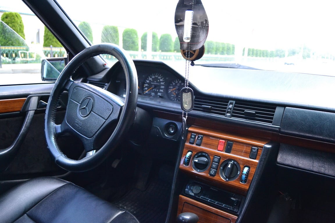 W124