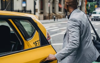 Новый директор БелАЭС похвалился успехами и заявил, что теперь станция работает в полную силу