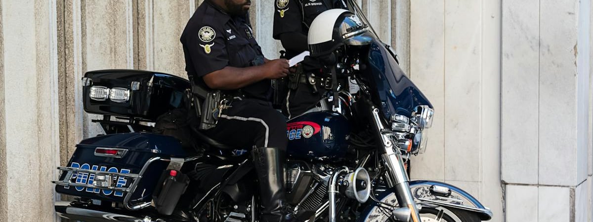 «Вясна»: минимум 224 человека подверглись преследованию во время рейда силовиков