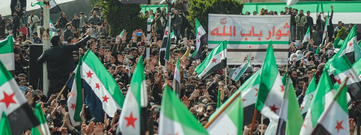 Занявшие Дамаск повстанцы вступили в бои с курдами