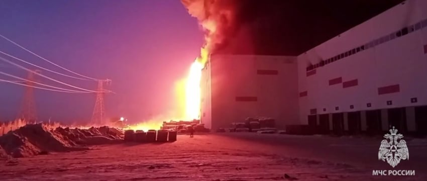 Назвали предварительную причину пожара на складе Wildberries