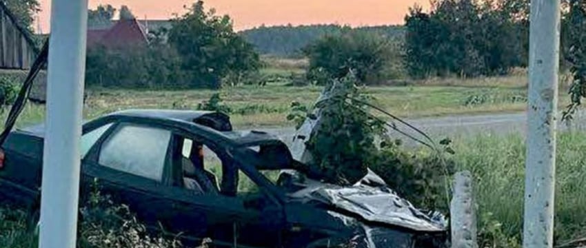 В Березовском районе в ДТП пострадали два парня