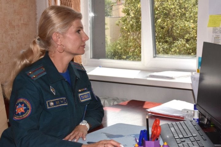 Многодетная брестчанка рассказала о совмещении службы в МЧС с материнством