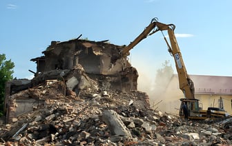Более четверти миллиона рублей потратят на снос довоенного здания в Орше