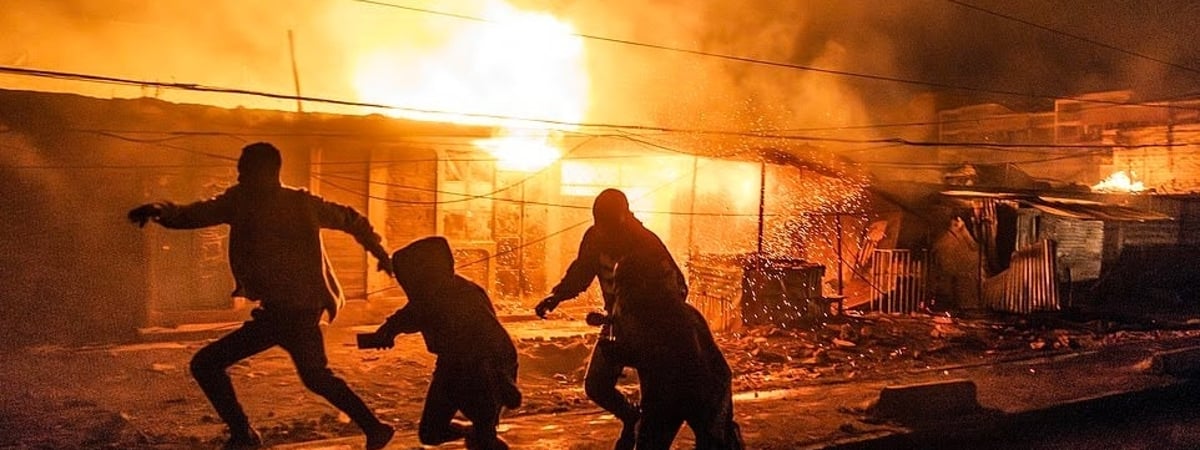 «Адский огонь» — В Найроби огненный шар поглотил жилые дома и склады — Видео