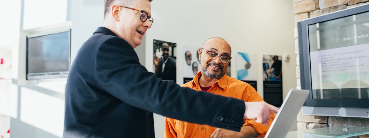 Продажи автомобилей в Китае сокращаются четвертый месяц подряд