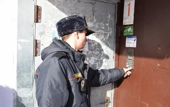 Милиция начала ходить по квартирам жителей Гомеля. Кого пообещали выселить?