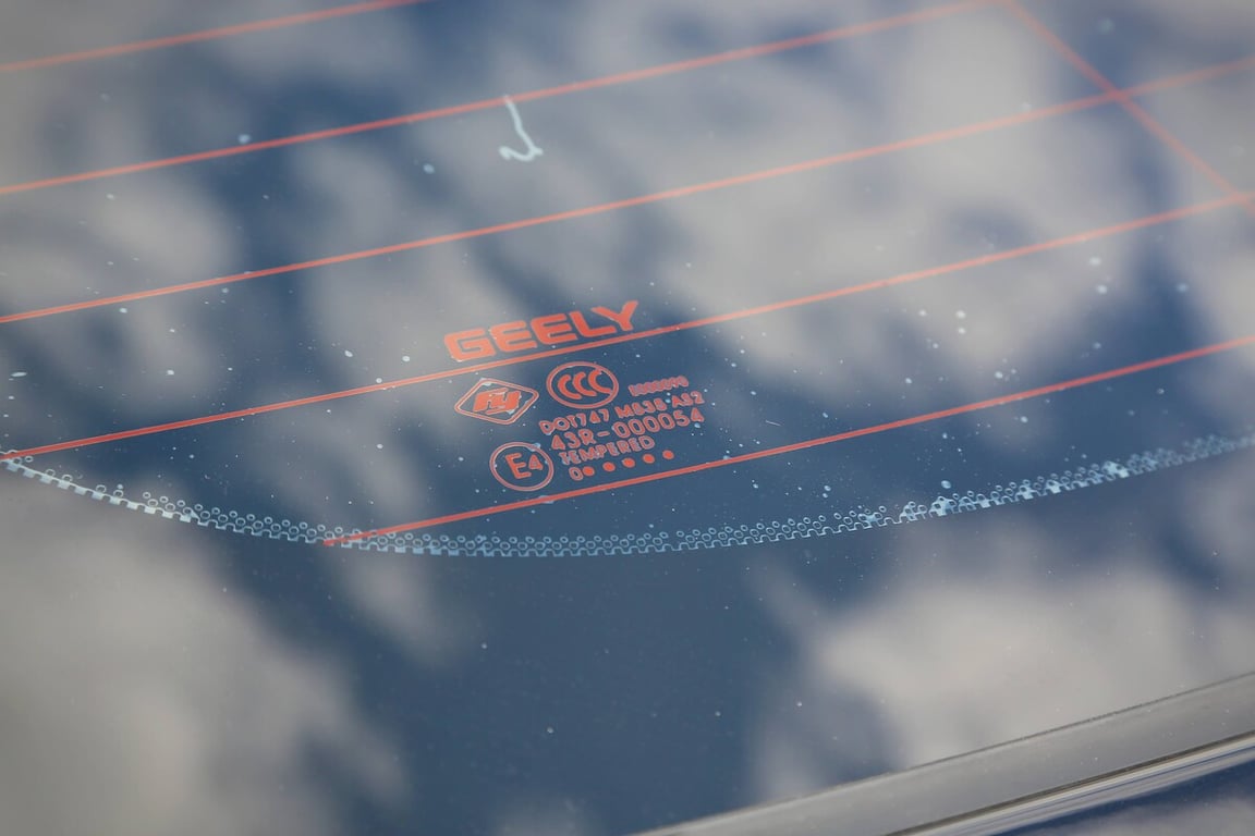 Белорус проехал 40 000 км на Geely Tugella, а теперь очень хочет вернуть кроссовер обратно. Почему?