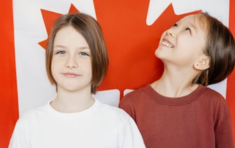 В Новополоцке устроили День семейного отдыха и провели парад ретроавтомобилей