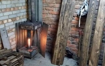 Можно ли ставить печку для обогрева в гараже, пояснили в МЧС