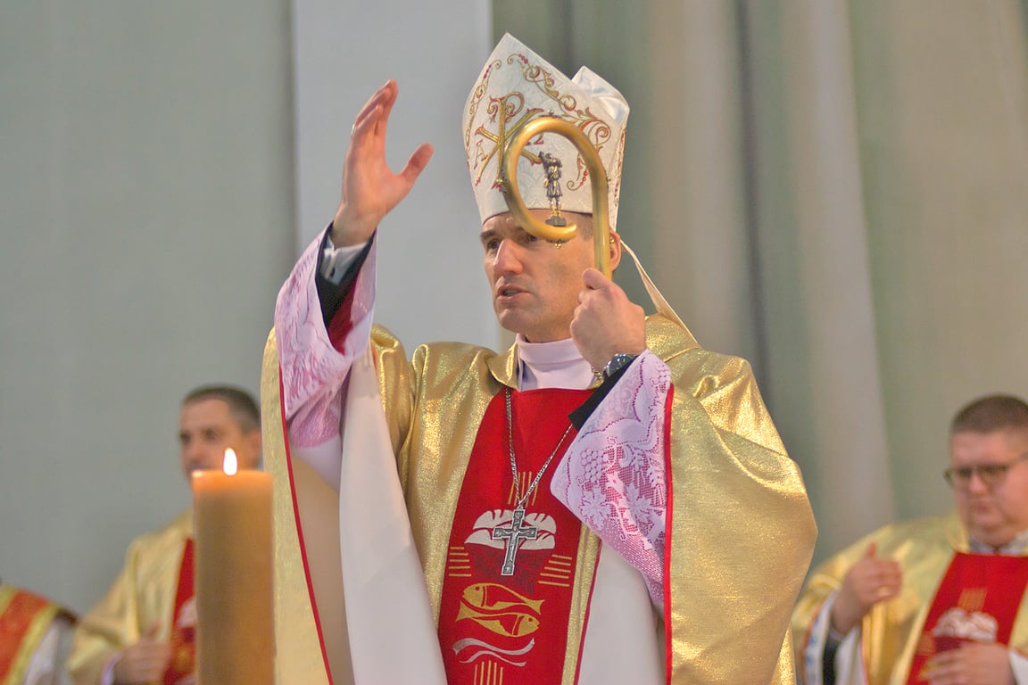 У Віцебску адсвяткавалі чвэрць стагоддзя існавання каталіцкай дыяцэзіі. Фота Сержука Серабро