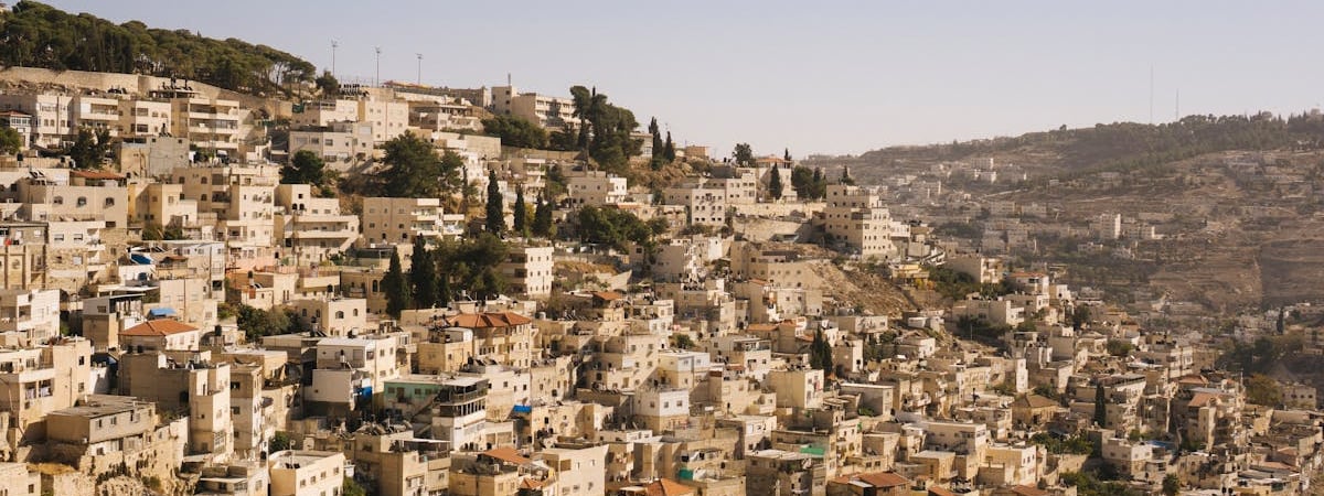 Президент Израиля отрицает причастность страны к подрыву пейджеров и раций Хезболлы