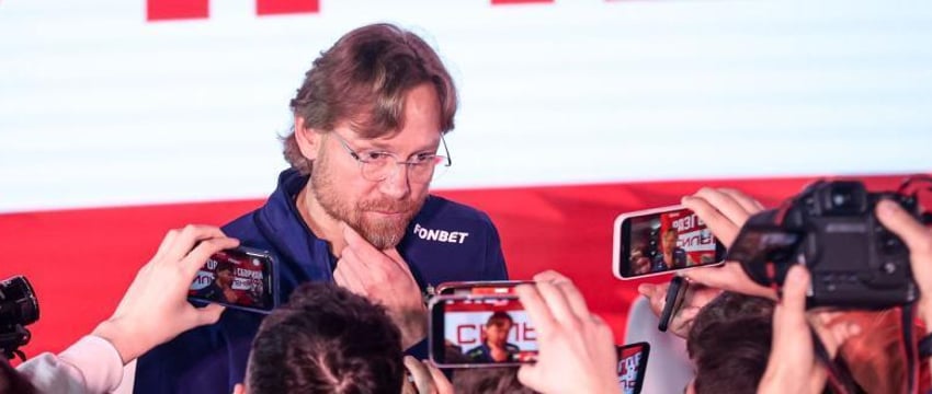 Карпин: сборная России не является фаворитом в матче против Беларуси