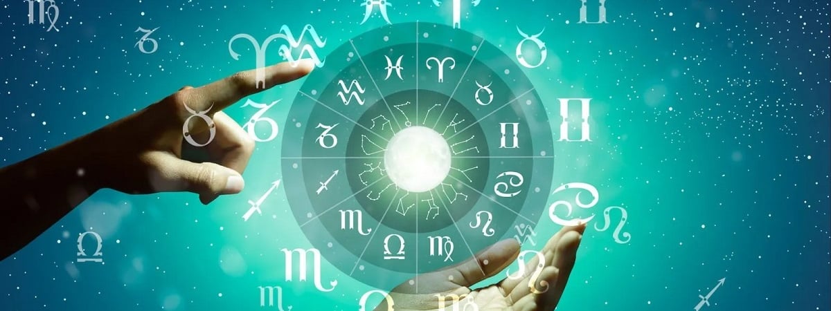 Гороскоп на февраль 2024. Кого из знаков зодиака ожидает приток денег, а кого — разборки в отношениях